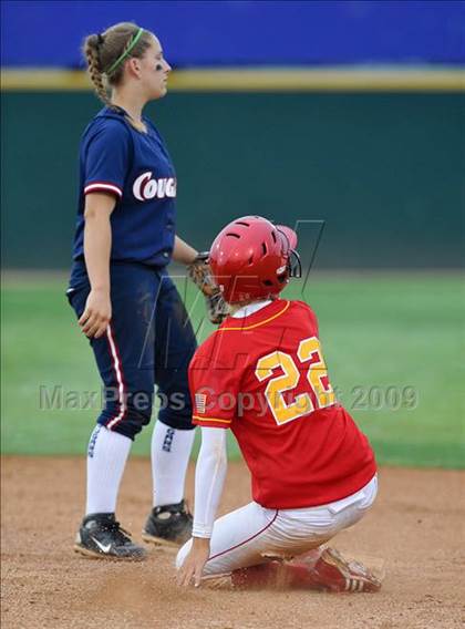 Thumbnail 2 in Steele Canyon vs Mt. Carmel (CIF SDS D2 Final) photogallery.