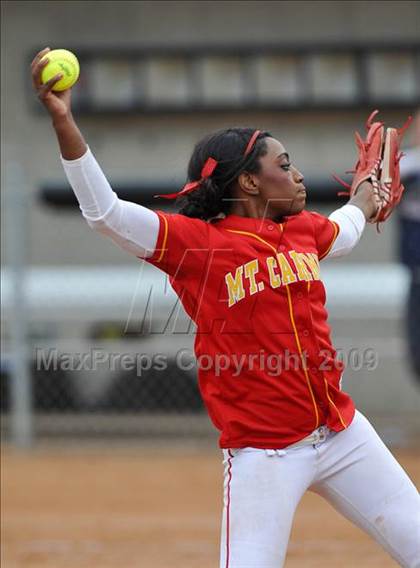 Thumbnail 1 in Steele Canyon vs Mt. Carmel (CIF SDS D2 Final) photogallery.