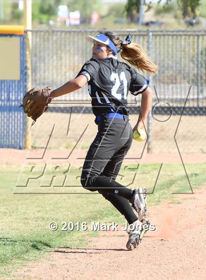 Thumbnail 2 in Chandler @ O'Connor photogallery.
