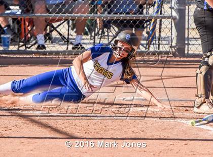 Thumbnail 2 in Chandler @ O'Connor photogallery.