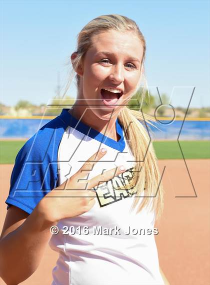 Thumbnail 3 in Chandler @ O'Connor photogallery.