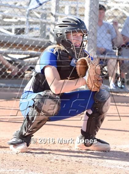 Thumbnail 1 in Chandler @ O'Connor photogallery.