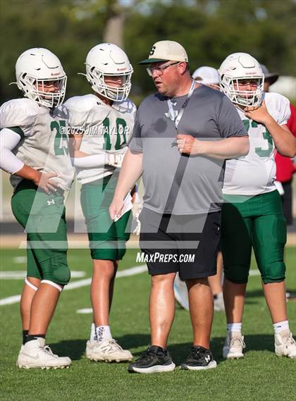 Thumbnail 2 in Hico vs Santo (scrimmage) photogallery.