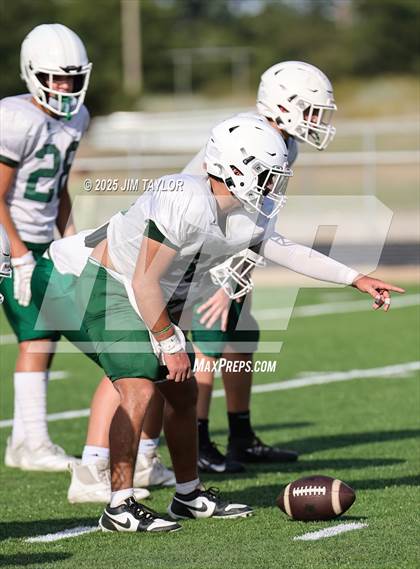 Thumbnail 2 in Hico vs Santo (scrimmage) photogallery.