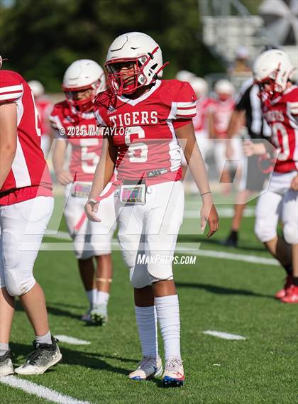 Thumbnail 3 in Hico vs Santo (scrimmage) photogallery.