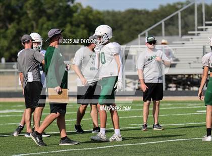 Thumbnail 3 in Hico vs Santo (scrimmage) photogallery.