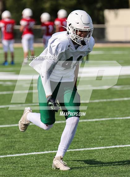 Thumbnail 2 in Hico vs Santo (scrimmage) photogallery.