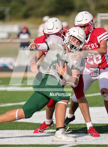 Thumbnail 2 in Hico vs Santo (scrimmage) photogallery.