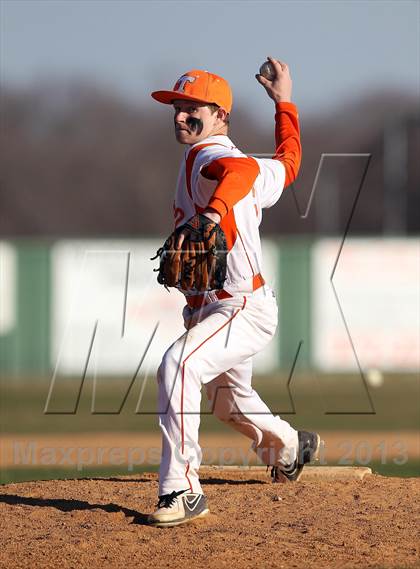Thumbnail 2 in Crandall vs Teague (I-45 Classic) photogallery.