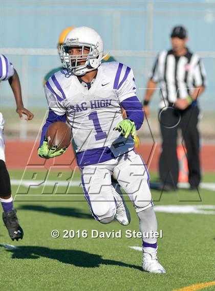 Thumbnail 2 in JV: Sacramento @ Kennedy photogallery.