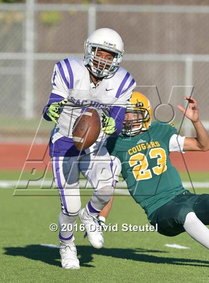 Thumbnail 2 in JV: Sacramento @ Kennedy photogallery.