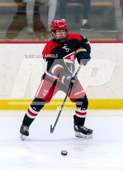 Thumbnail 3 in Frederick Gunn vs. New Hampton School (Exeter Invitational) photogallery.