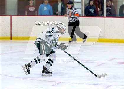 Thumbnail 2 in Frederick Gunn vs. New Hampton School (Exeter Invitational) photogallery.
