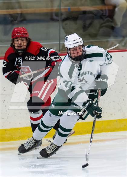 Thumbnail 3 in Frederick Gunn vs. New Hampton School (Exeter Invitational) photogallery.