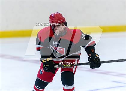 Thumbnail 1 in Frederick Gunn vs. New Hampton School (Exeter Invitational) photogallery.