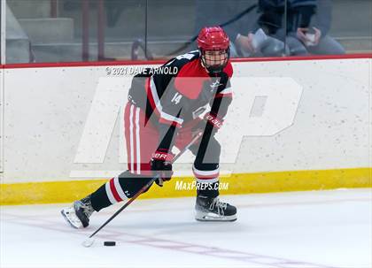 Thumbnail 2 in Frederick Gunn vs. New Hampton School (Exeter Invitational) photogallery.