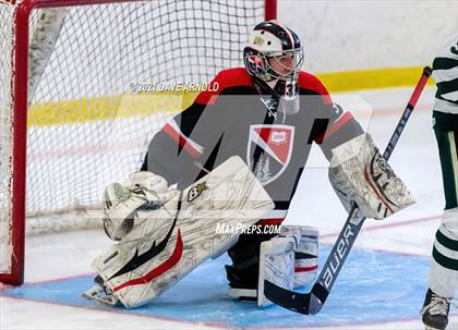 Thumbnail 2 in Frederick Gunn vs. New Hampton School (Exeter Invitational) photogallery.