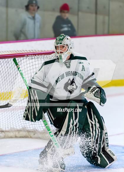 Thumbnail 1 in Frederick Gunn vs. New Hampton School (Exeter Invitational) photogallery.