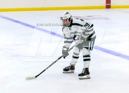 Thumbnail 2 in Frederick Gunn vs. New Hampton School (Exeter Invitational) photogallery.