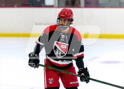 Thumbnail 2 in Frederick Gunn vs. New Hampton School (Exeter Invitational) photogallery.