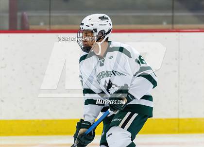 Thumbnail 2 in Frederick Gunn vs. New Hampton School (Exeter Invitational) photogallery.