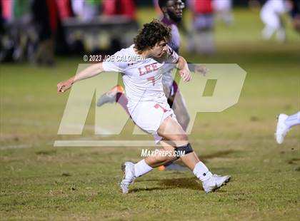 Thumbnail 3 in Marshall vs Lee photogallery.