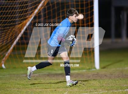 Thumbnail 1 in Marshall vs Lee photogallery.