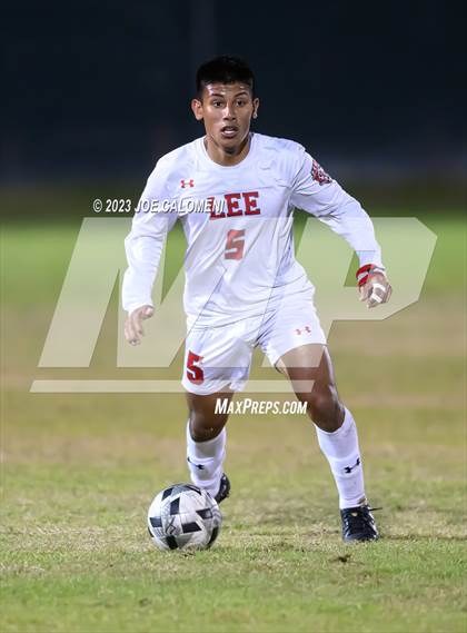 Thumbnail 1 in Marshall vs Lee photogallery.