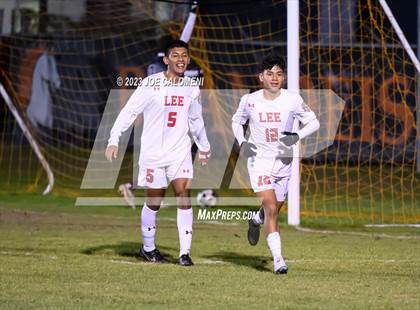 Thumbnail 3 in Marshall vs Lee photogallery.