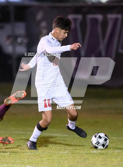 Thumbnail 1 in Marshall vs Lee photogallery.