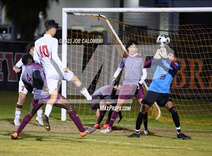 Thumbnail 1 in Marshall vs Lee photogallery.