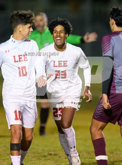 Thumbnail 3 in Marshall vs Lee photogallery.