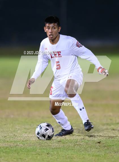 Thumbnail 2 in Marshall vs Lee photogallery.