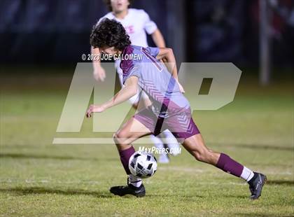 Thumbnail 3 in Marshall vs Lee photogallery.