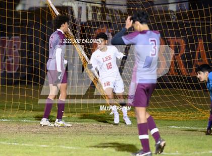 Thumbnail 3 in Marshall vs Lee photogallery.