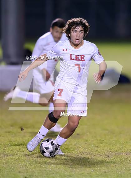 Thumbnail 2 in Marshall vs Lee photogallery.