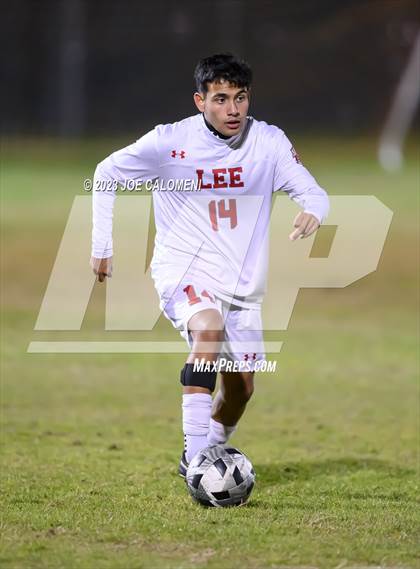 Thumbnail 3 in Marshall vs Lee photogallery.