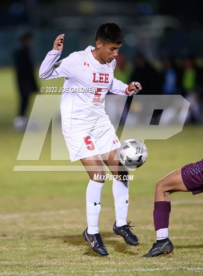 Thumbnail 1 in Marshall vs Lee photogallery.