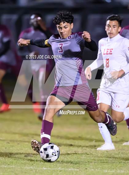 Thumbnail 2 in Marshall vs Lee photogallery.