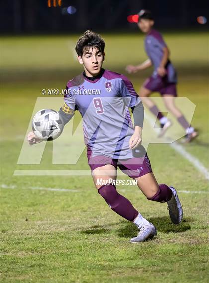 Thumbnail 3 in Marshall vs Lee photogallery.