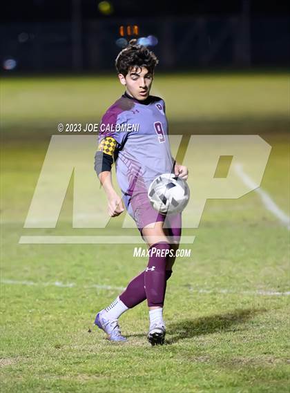 Thumbnail 1 in Marshall vs Lee photogallery.