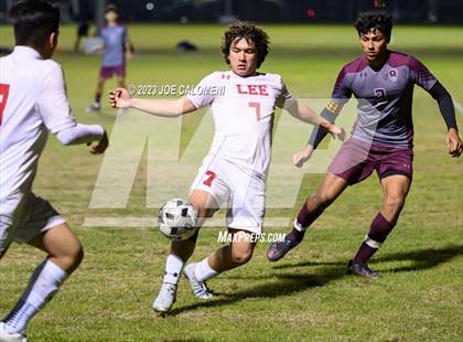 Thumbnail 3 in Marshall vs Lee photogallery.