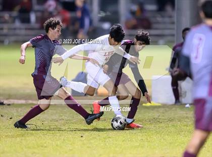 Thumbnail 3 in Marshall vs Lee photogallery.