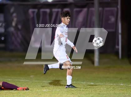 Thumbnail 2 in Marshall vs Lee photogallery.