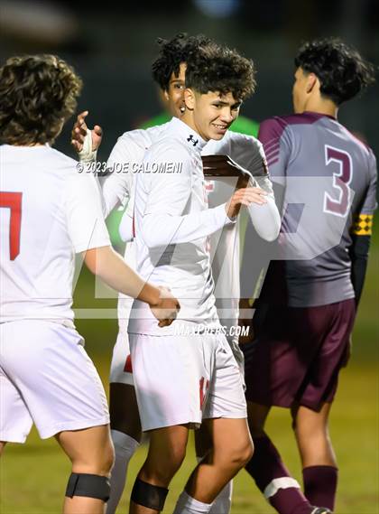 Thumbnail 1 in Marshall vs Lee photogallery.