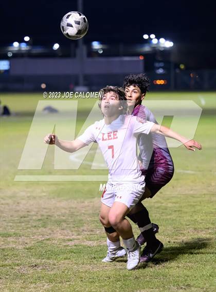 Thumbnail 3 in Marshall vs Lee photogallery.