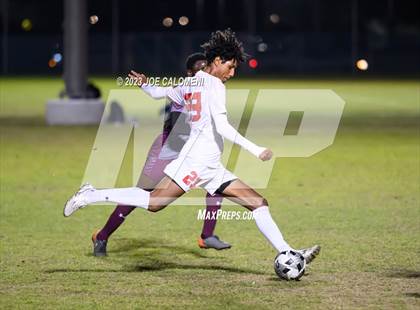 Thumbnail 2 in Marshall vs Lee photogallery.