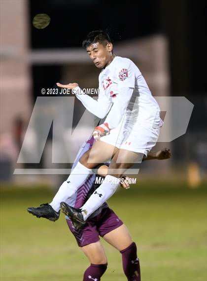 Thumbnail 1 in Marshall vs Lee photogallery.