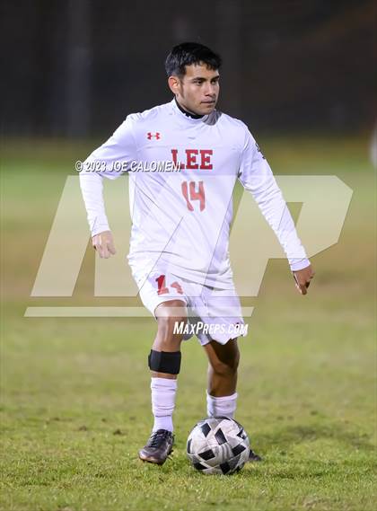 Thumbnail 2 in Marshall vs Lee photogallery.