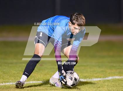 Thumbnail 3 in Marshall vs Lee photogallery.